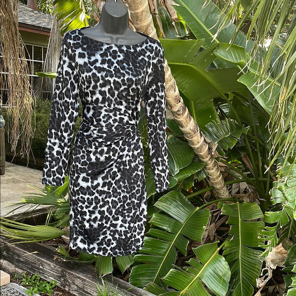 Carmen marc Valvo leopard print dress